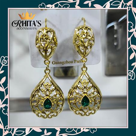 🍃 أقراط "قطرة الملكة" – فخامة مستوحاة من الطبيعة والملكية