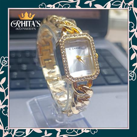💫🖤 ساعة CHANEL النسائية – سحر التفاصيل وأناقة المظهر 🖤💫