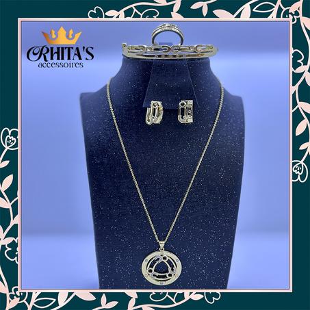 طقم إكسسوارات "الدوّامة الذهبية" – أسلوب هندسي عصري