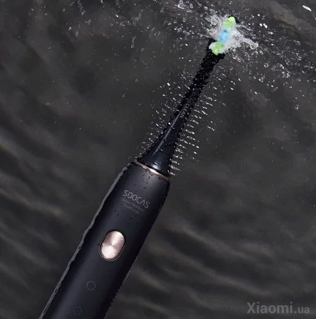 فرشاة الاسنان الكهربائية