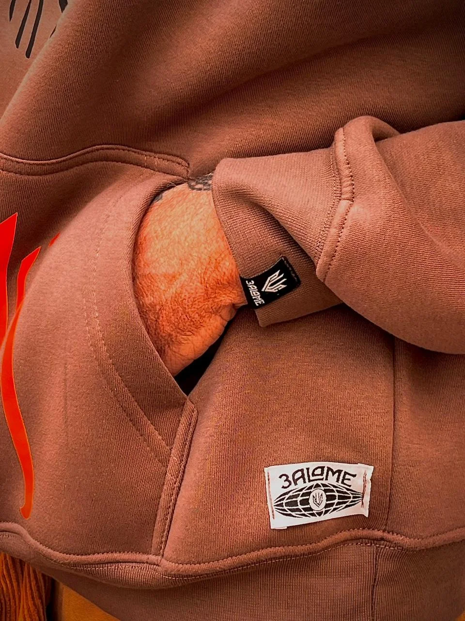 HOODIE