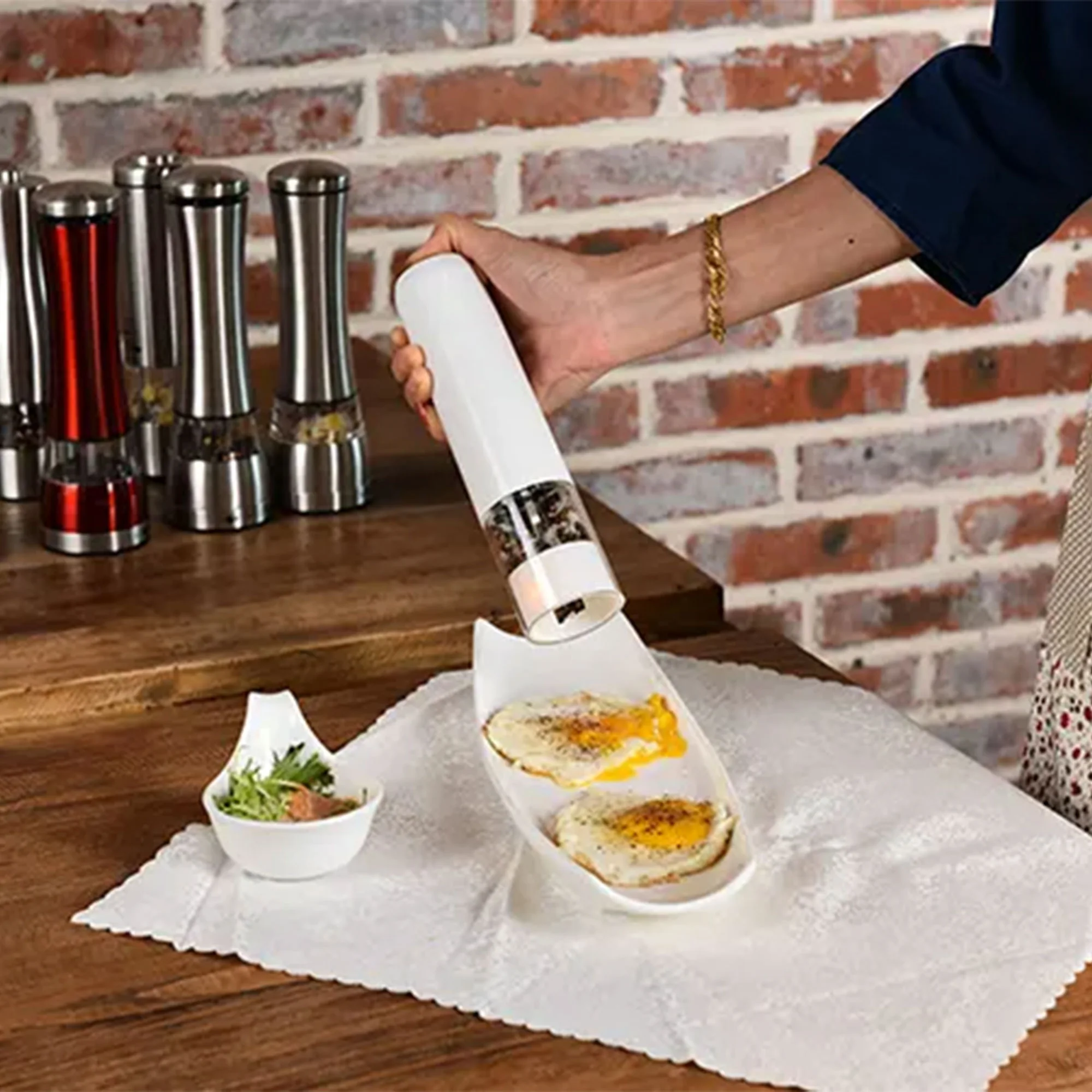 عرض 2 مطحنة البهارت الكهربائية