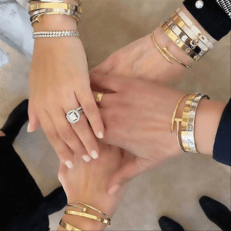 إكسسوارت نسائية