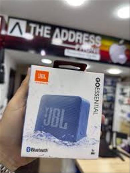 JBL Go Essential