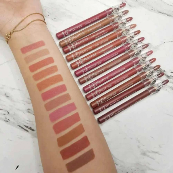 Pack 12 crayons Flormar