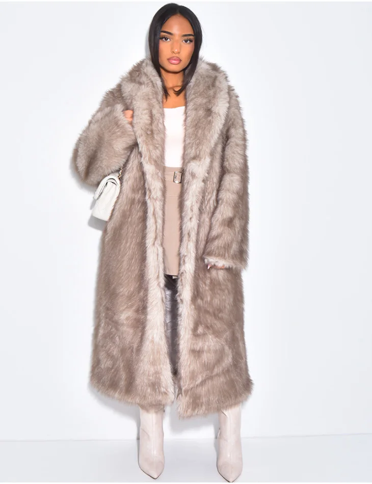 Manteau oversize à fourrure premium