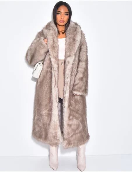 Manteau oversize à fourrure premium