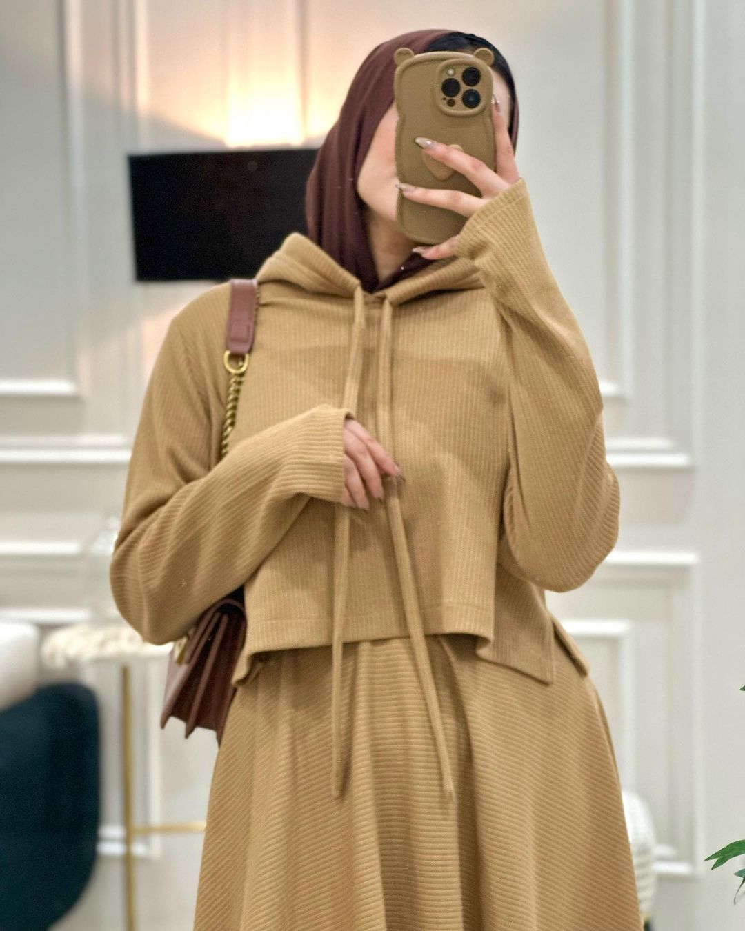 stores/78a7a6a8f6987febe28e94f905febb1a/products/ICpQzzErmOnDatjiOBA9YGc7KJwgMx931qQHBzFc.jpg