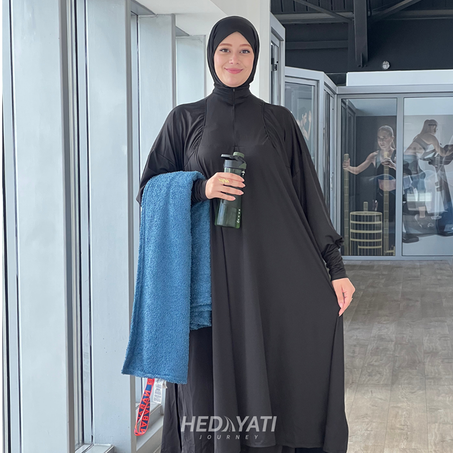 🔥 الطقم الرياضي الجديد من هدايتي – أناقة وراحة في كل حركة! 🔥