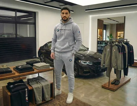 Ensemble BMW caputcho