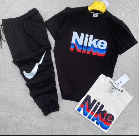 Ensemble Nike  3PCS