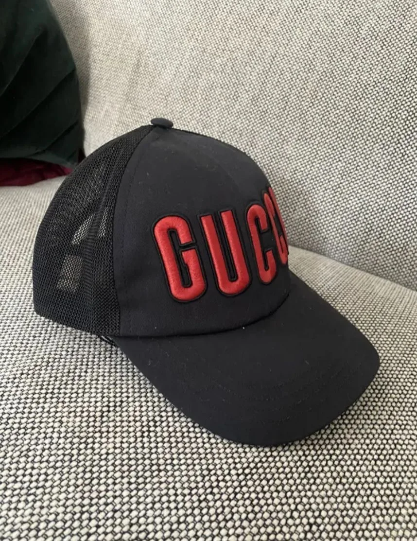 Casquette Trucker GUCCI – Noir & Rouge