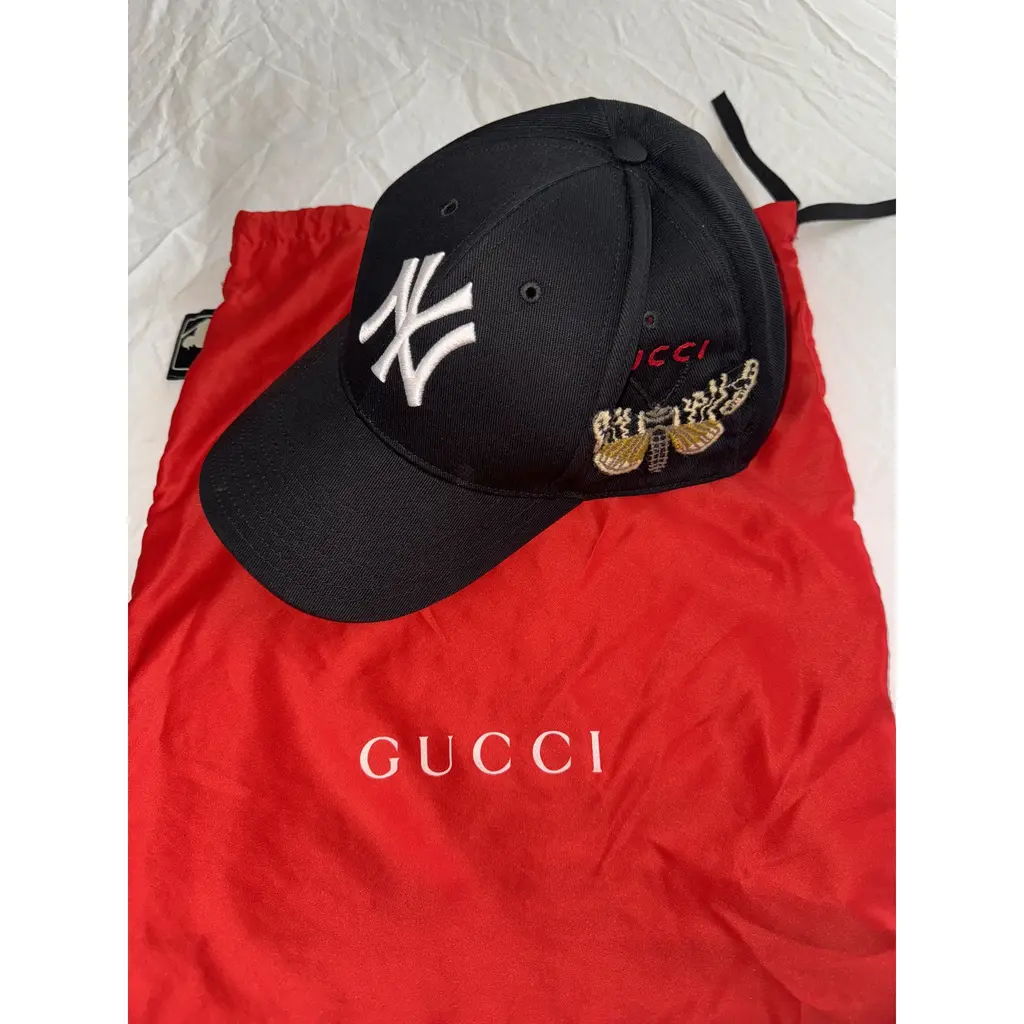 Casquette Baseball Noire – Style New York Yankees & Gucci