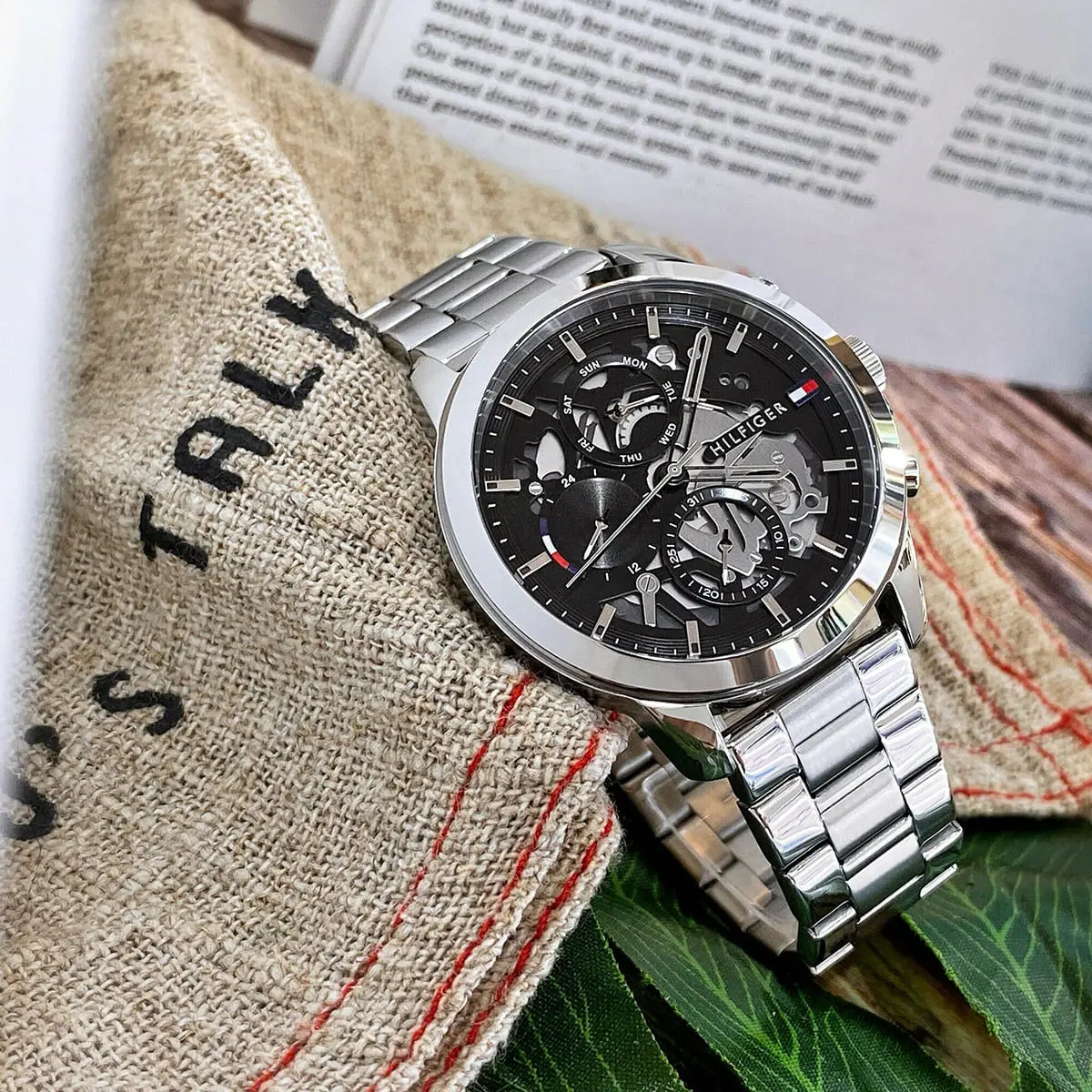 stores/78facda2fa57db87f0fd131f39f1153a/products/cjxUUawgzuMiitQn0FeqFjdaLKvxPk1b4vRi0Yh7.webp