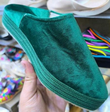 بلغة فاسية هماوية مخدومة باليد بالمبرة أو تبطين بجلد