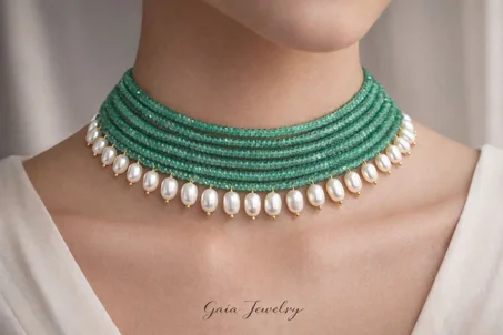 Collier Héritage d'Émeraude & Gouttes de Rosée