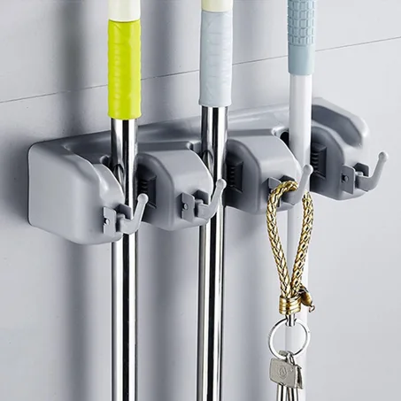 Support 3 balais avec 4 crochets