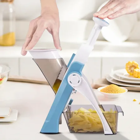 قطاعة ماندولين آمنة لتقطيع الخضراوات