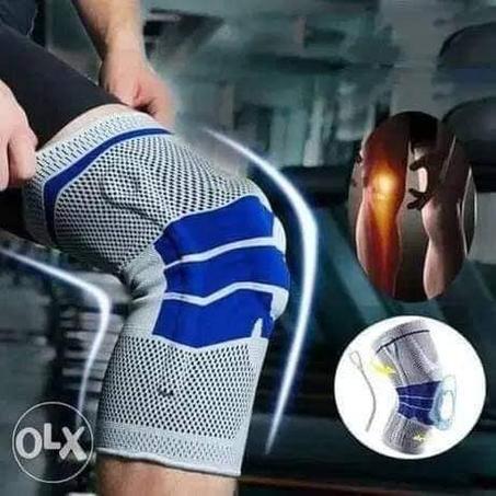 knee support  حزام الركبة الطبي