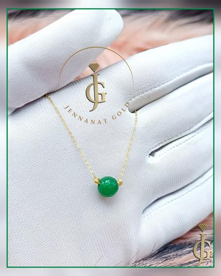 chaine agate et 2 boules en or 18 carats