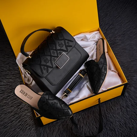 طقم بلغة وصاك  بألوان عصرية وإطلالة مميزة