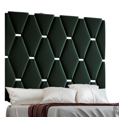 لوح رأس سرير بتصميم ماسي فاخر