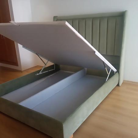 ​السرير الذي يجمع بين الراحة والتخزين - لمسة من الأناقة الخضراء