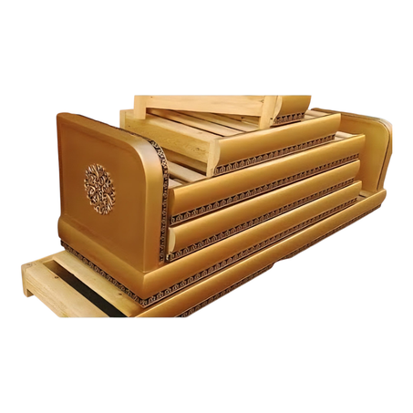 أريكة البلستبر: حيث يلتقي الخشب الفاخر بالزخارف التقليدية