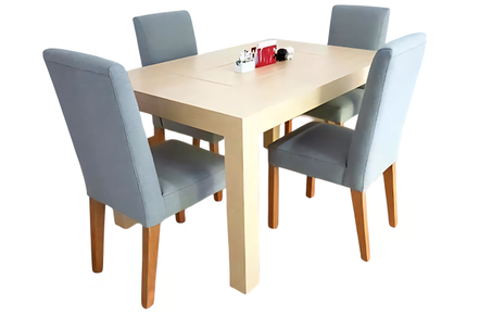 ​"تصميمٌ عمليٌ، وراحةٌ يومية: طاولةُ طعامٍ تُناسبُ كلَّ لحظاتِ حياتك."