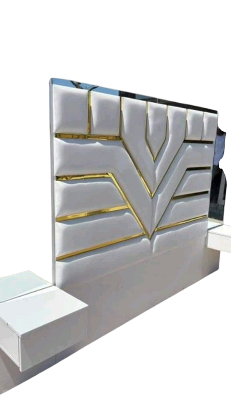 لوح رأس سرير بتصميم فني ثلاثي الأبعاد جدّد