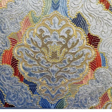 ​المطروز الدمشقي الأصيل: تحفة شرقية خالدة لتزيين الصالونات الراقية