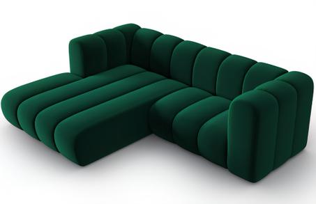 ​أريكة مخملية خضراء: فخامة طبيعية وتصميم مبتكر