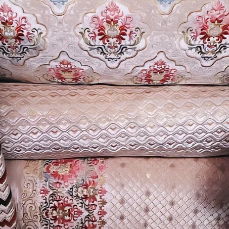 🌟 تشكيلة "الرقي الملكي" 2026: طلامط مطروزة بلمسة إبداعية