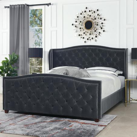 المنجد المبطن ذو الأجنحة الخلفية، سرير  مخمل