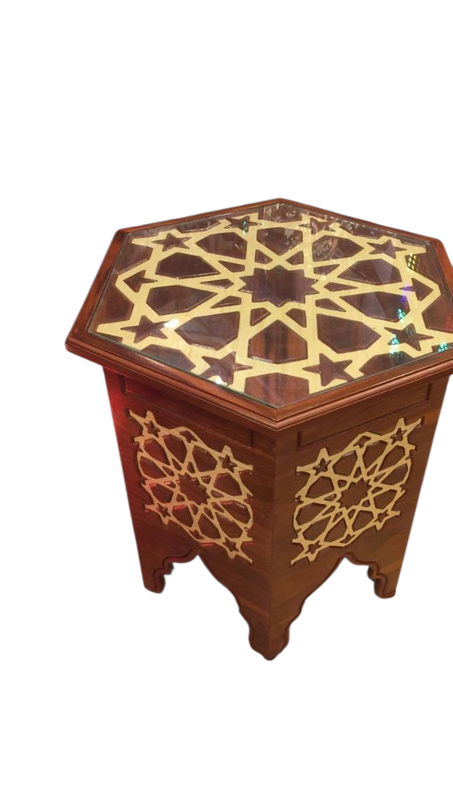 طاولة جانبية مغربية بزجاج ونقوش نجمة