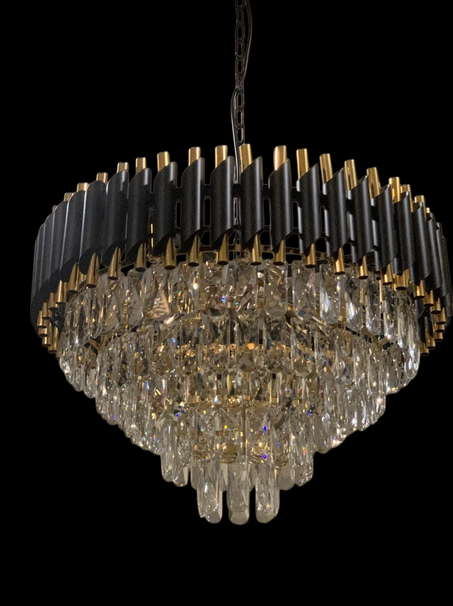 ثريا بتصميم فني فاخر