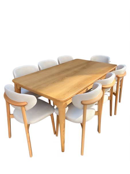 ​"جمالٌ رخاميٌ، وأصالةٌ خشبية: تُحفة فنية تليقُ بمنزلك."