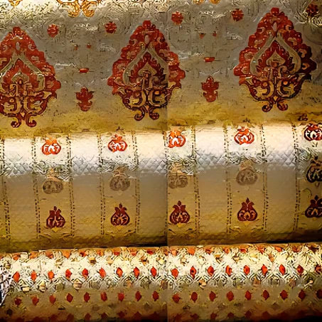 بروكار "توهج الياقوت": الفضة والذهب الاورجواي بيج طوب لديكور مُلفت