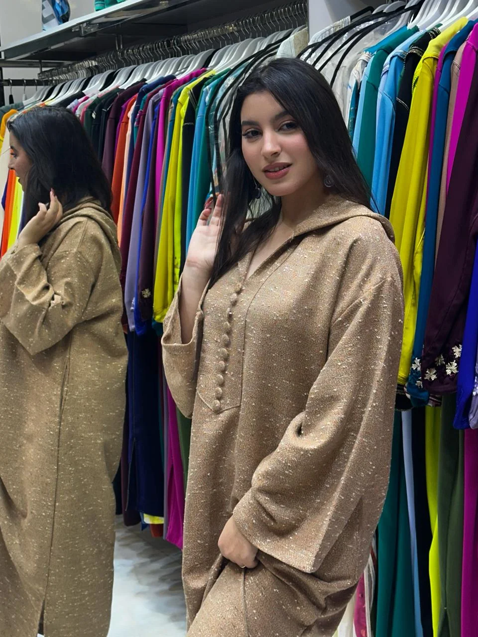 جلابة ثوب بوكليت. bouclette فصالة جبلية بالجياب