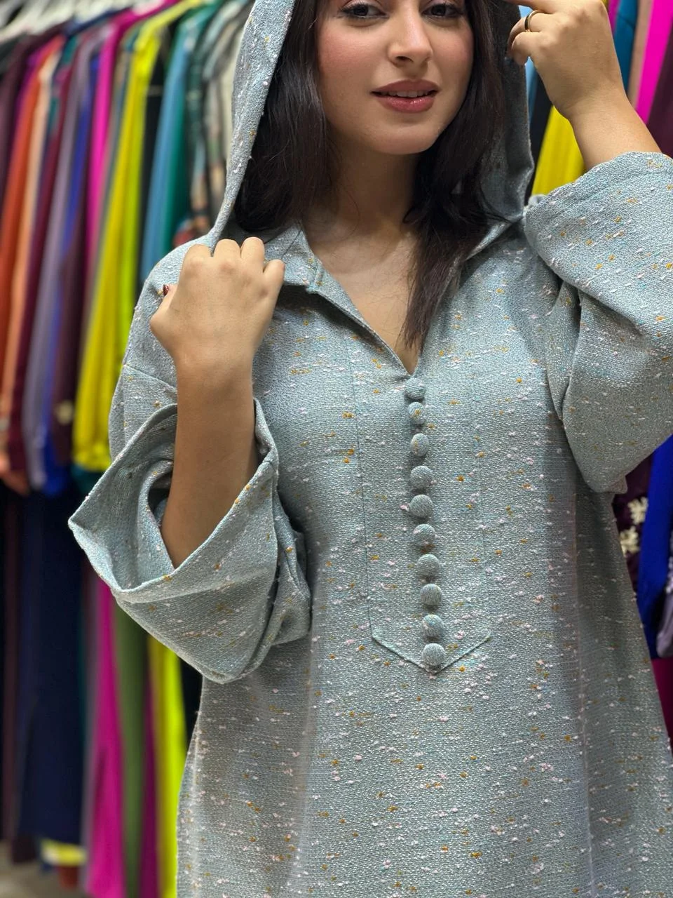 جلابة ثوب بوكليت. bouclette فصالة جبلية بالجياب