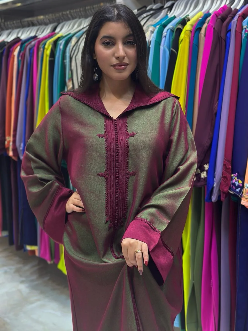 جلابة مليفة 2 فاص بوردو بالأخضر  بالزواق المعلم  فصالة عادية