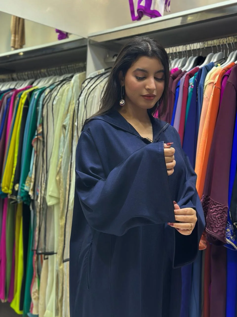 جلابة مليفة  فصالة مخزنية بالخراط الخياطة البرشمان