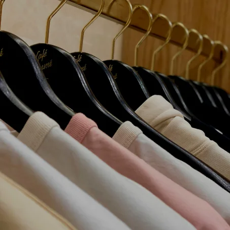 الموضه و الملابس