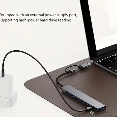 محور USB-C بـ 8 منافذ
