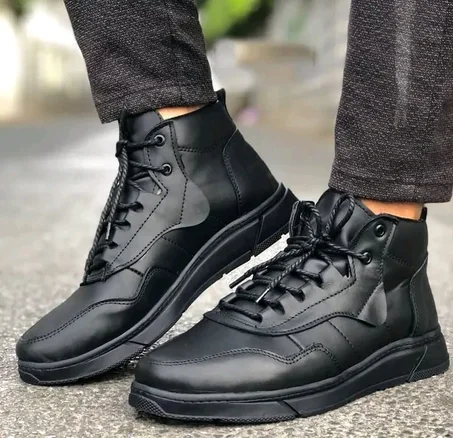 حذاء للرجال 2023