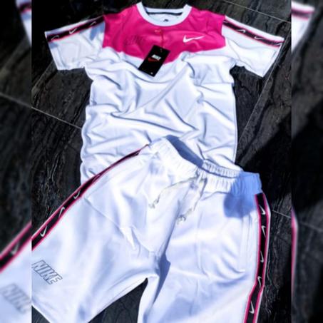 Ensemble nike blanc 2023