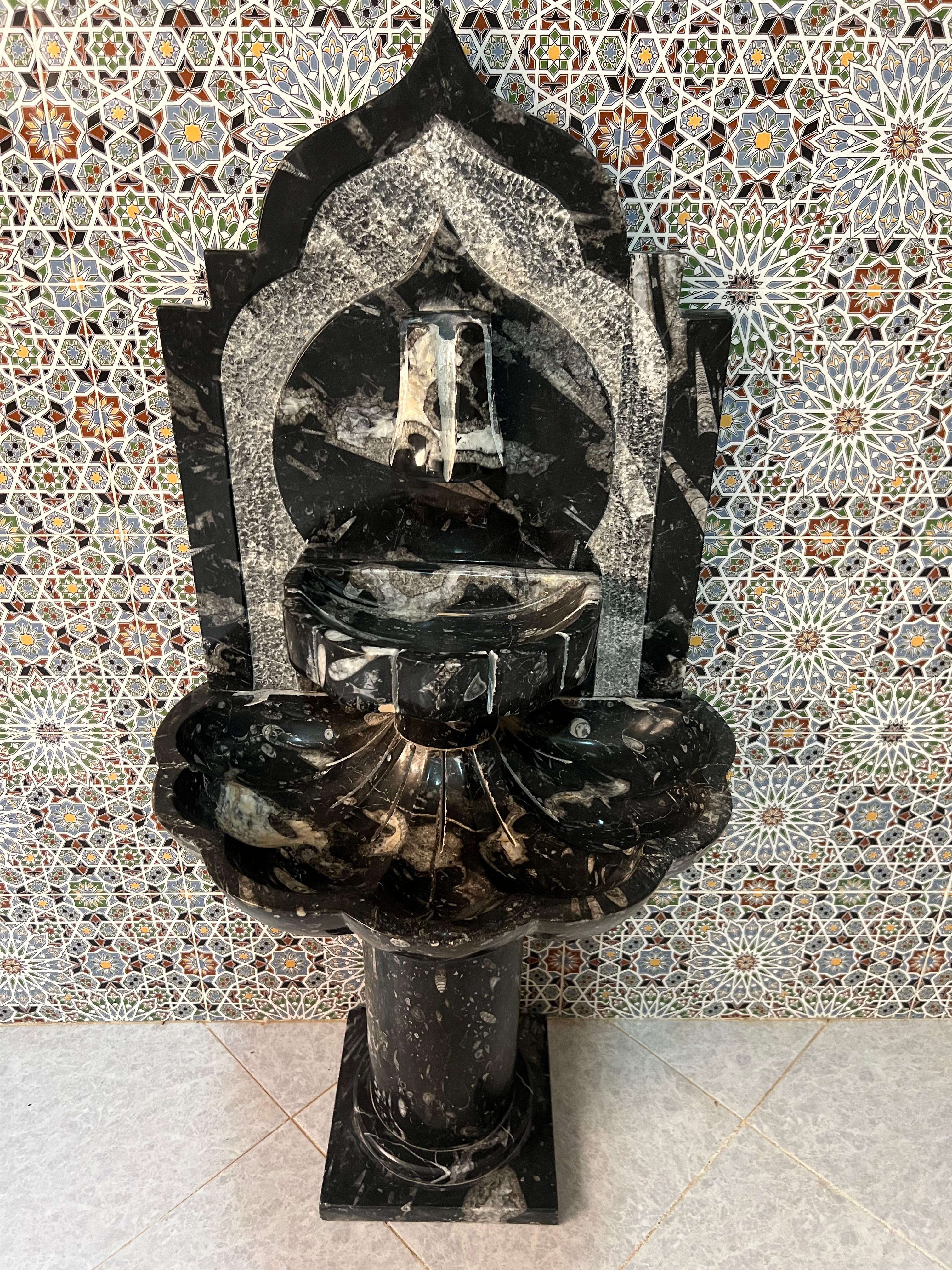💧 Fontaine Publique en Marbre Naturel Haut de Gamme 💧