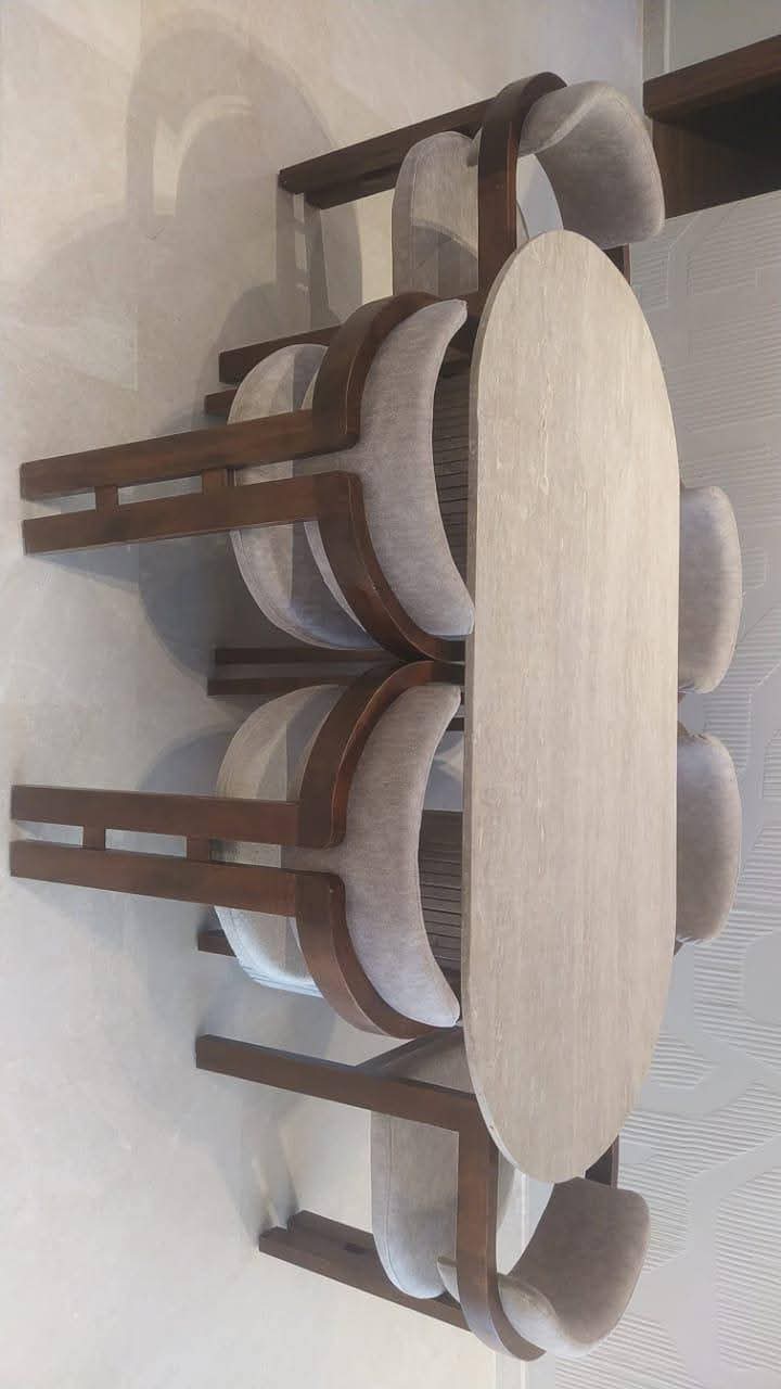 Table à manger ovale en travertin 180×90 cm – Élégance et style naturel