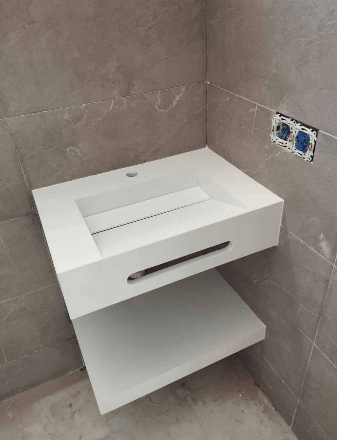 Vasque en marbre artificiel 80×50×16 – Design moderne et praticité