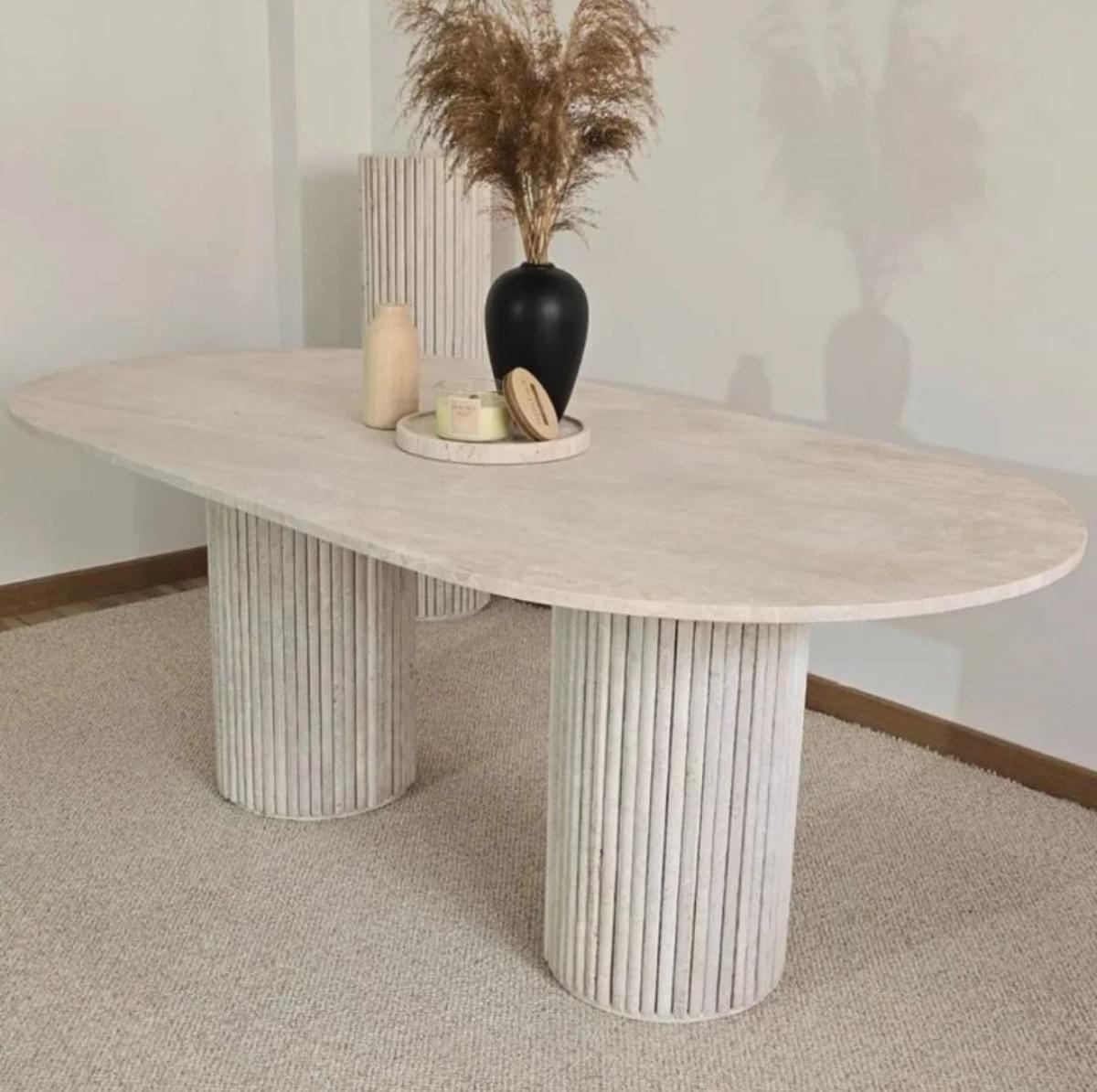Table à manger ovale en travertin 180×90 cm – Élégance et style naturel
